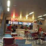Bob's Dentro