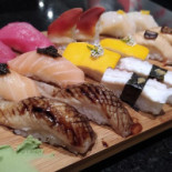 Gin Sushi Delivery Comida