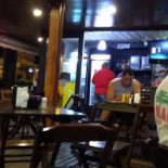 Hamburgueria Container Dentro