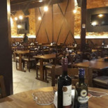 Shola's Chopperia E Pizzaria Dentro