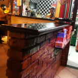 Shola's Chopperia E Pizzaria Dentro