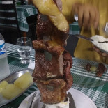 Carlito’s Assis Grill Nourriture