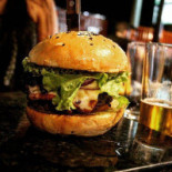 Hop Burger Bebida
