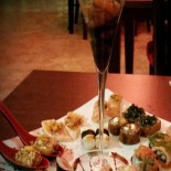 Taiyo Sushi Dentro