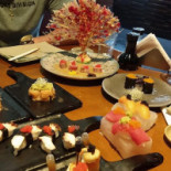 Tsuru Sushi Wine Comida