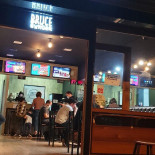 Bruce Burger Brasil Dentro