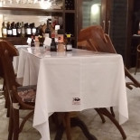 Siqueira Grill inside