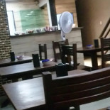 Lobos Burger Dentro
