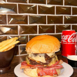 Lobos Burger Bebida