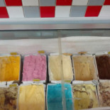 Kumilão Lanchonete E Sorveteria Comida