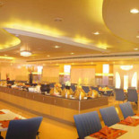New Koto À l'intérieur