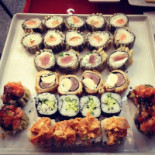 Manekineko food