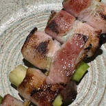 Omoide Sakaba Comida