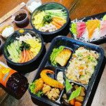 Omoide Sakaba Comida