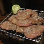 Omoide Sakaba Comida