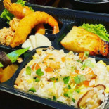 Omoide Sakaba Comida