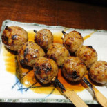 Omoide Sakaba Comida