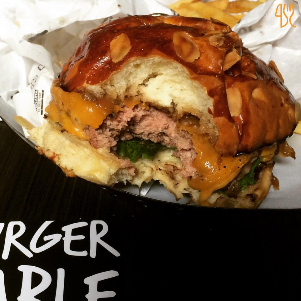 Burger Table Comida