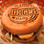 Classic Burger Haüs Nourriture