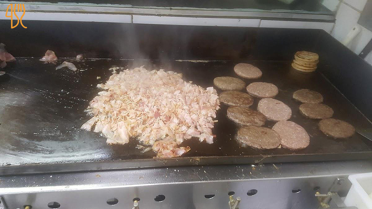 Caton's Burger Nourriture
