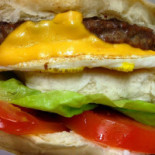 Caton's Burger Nourriture