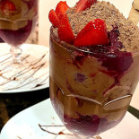 Açaí Prosa Açaí E Sorvete No Sagrada Família Bh Boisson