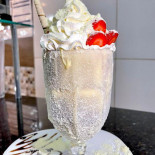 Açaí Prosa Açaí E Sorvete No Sagrada Família Bh Boisson