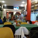 E Pizzaria Guarujá Belo Horizonte, Mg À l'intérieur