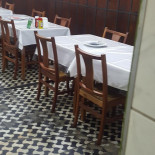 Paulo Lanches À l'intérieur