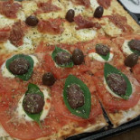 021 Pizzaria Comida