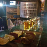 Center Underground Pub And Studio Dentro
