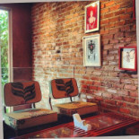 Amika Coffeehouse Dentro
