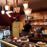 Coffeeholic Dentro
