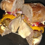 Rollis Food Nourriture