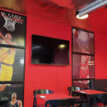 Pizzaria Glória À l'intérieur