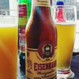 Kastelinho Lanches Exterior