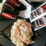 Umetsushi Nourriture
