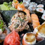 Black Fish Sushi Nourriture
