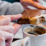 Kostbar Chocolates E Amigos Boisson