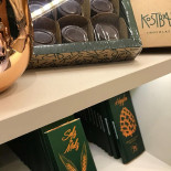 Kostbar Chocolates E Amigos Boisson
