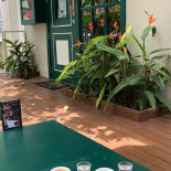 Kostbar Chocolates E Amigos Boisson