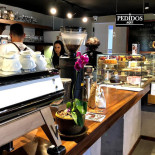 Blum's Kaffee Cafeteria À l'intérieur
