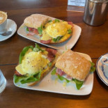 Blum's Kaffee Cafeteria Nourriture