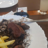 Nitgrama Nourriture