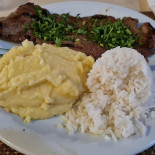 Restaurante Salsa e Cebolinha Comida