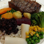 Real Village Comida