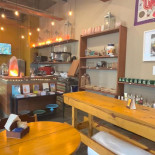 Rishikesh Cafe Dentro