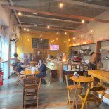 Rishikesh Cafe Dentro