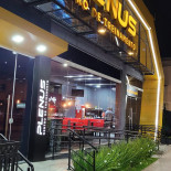 Plenus Coffee Lounge Extérieur