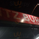 Pitz Burger Exterior